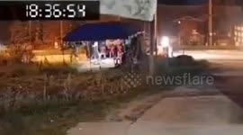 Four policemen injured in pipe bomb attack in southern Thailand
