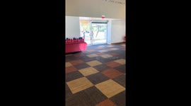 Child runs into glass while rushing to Spider-Man in Arizona, USA