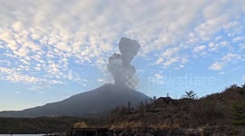 Japan: Eruption At Sakurajima Sends Ash Plume Rising To 2,200 Meters