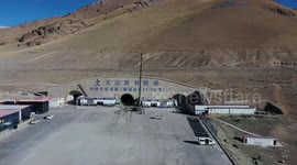 Breakthrough for world's longest expressway tunnel marks leap in Xinjiang's infrastructure