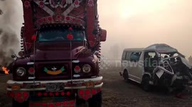6 killed, 15 injured in road accident in southern Pakistan