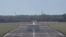 Plane struggles to take off at Newcastle airport