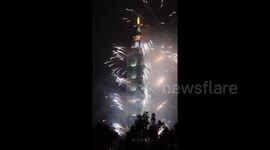 Taiwan: 2025 New Year’s Fireworks Display In Taipei 4