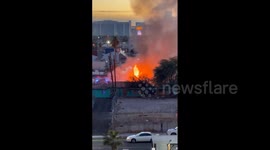 US: Fire Erupts At Vacant Motel In Downtown Las Vegas On New Year’s Eve