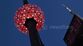 US: New Year's Eve Ball Test Atop In Times Square