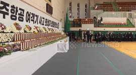 South Korea: S Korea sets up memorial altar for victims of plane crash