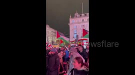 UK: Activists occupied London's Piccadilly Circus square on Boxing Day in solidarity with Palestine