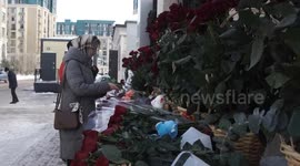 Kazakhstan: Astana residents pay tribute to Azerbaijan Airlines crash victims