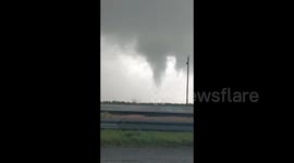 Argentina: A tornado in Mar Chiquita, a coastal city in Buenos Aires, Argentina
