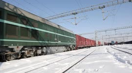 China-Europe freight trains hit record high in China's Horgos