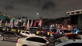 South Korea: Supporters And Opponents Rally As Impeached President Yoon Faces Arrest 4