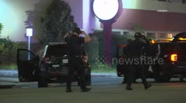 US, Los Angeles: Woodland Hills Officer'Involved Shooting Part 2