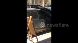 Argentina: Road rage: A man got angry with another driver and smashed the windshield of his car