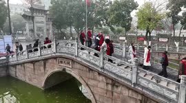 Foreign expats experience Chinese culture in China's Chizhou