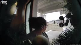 Minnesota Ice Causes Alabamian Woman To Slip