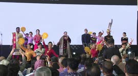 Malaysian PM instructs ministries to improve performance in tourism, investment and economic sectors