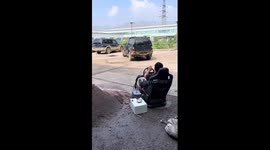 Driver uses modified seat to remotely control his car