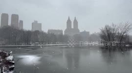 US: Major Winter Storm Brings Snow To New York