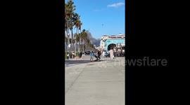 US: Palisades Fire Forces Thousands To Evacuate As State Of Emergency Declared 9