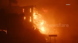 US, Los Angeles: Pacific Palisades Palisades Fire Continues To Burn Part 4