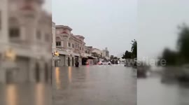 Saudi Arabia: Torrential Rainfall Triggers Severe Flooding in Mecca