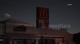US, Los Angeles: Cajon Pass Rest Areas Experiences Power Outages During Windstorm