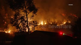 US, Los Angeles: Sylmar Hurst Fire Burns Near Community Part 7