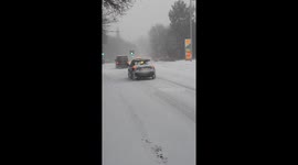 Watch as blizzard hits Macclesfield rush hour as deep freeze continues