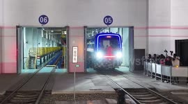 Energy-efficient carbon fiber metro train begins operations in east China's Qingdao