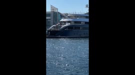 Mark Zuckerberg’s Yacht in San Diego Man jumps aboard throws stuff overboard