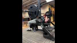 Exclusive- Overtrained and overloaded: Powerlifter's gym injury caught on camera