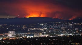 Timelapse of the Palisades Fire as it approaches the San Fernando Valley in Los Angeles California