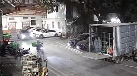 Delivery rider clotheslined by lorry's tail lift... but nobody goes to help him