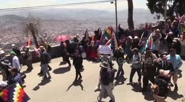 Bolivia: Morales supporters in La Paz demand solutions to ‘economic crisis’ and an end to ‘persecution’