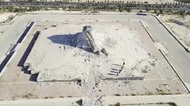 Syria: Toppled statue of Hafez al-Assad, symbol of his son Bashar's overthrow