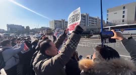 South Korea: S Koreans divided over dramatic arrest of impeached president Yoon
