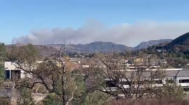 US: Smoke from Palisades Fire as seen from near Westlake Village