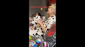 Mom fills her daughter’s last Christmas with laughter amid cancer struggles