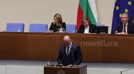 Bulgaria: Bulgaria's Parliament backs new government of conservatives, socialists and populists
