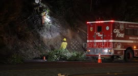 US: Cal Fire Crew Works Overnight to Clear Brush Along PCH Amid Palisades Fire Threat