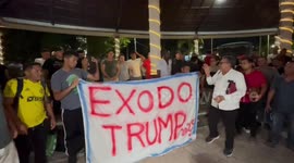 Mexico: Hundreds of migrants leave southern Mexico for the United States a week before Trump's return