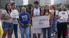 Brazil: Dozens of Venezuelans demonstrate in Brazil against Maduro