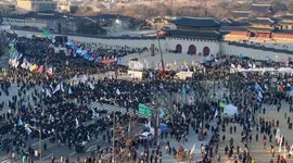South Korea: Thousands take to Seoul streets to demand arrest of President Yoon