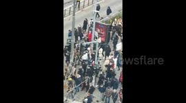 Serbia: Students observing 15 minutes of silence in memory of the victims of Novi Sad