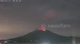 Japan: Massive Explosion Rocks Sakurajima, Plume Reaches 1,000 Meters