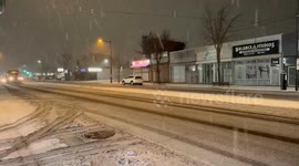 US: Winter Storm Hits Mid-Atlantic And Northeast With Snow And Freezing Temperatures 2