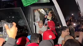 Israel releases 90 Palestinian prisoners as part of ceasefire deal with Hamas