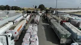 Egypt says 323 aid trucks enter Gaza on 2nd day of ceasefire