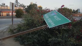 US, Los Angeles: Pomona Strong Santa Ana Winds Return