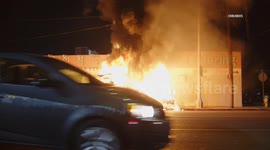 US, Los Angeles: Pico Union RV Fire